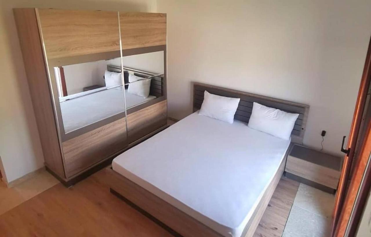 New Luxury Apartments Bar Dış mekan fotoğraf